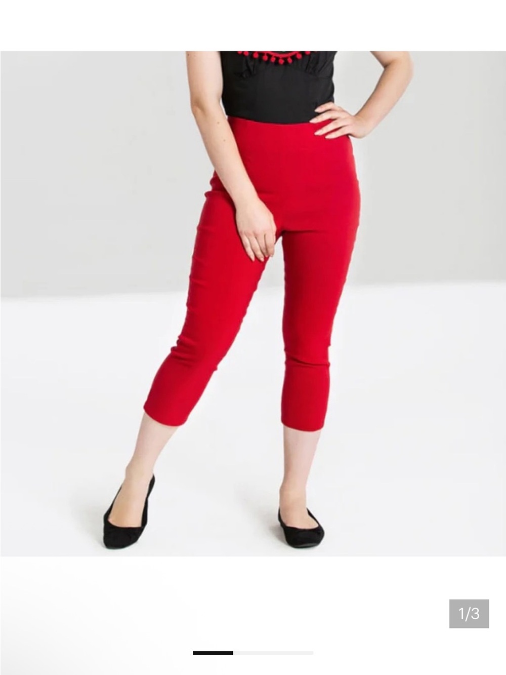 NWT Hell Bunny vixen pin up red caprice pedal pushers size M